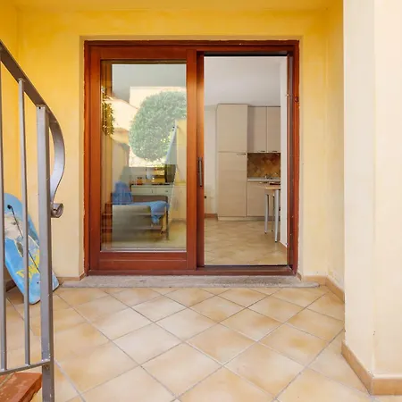 Orizzonti App N 3 Hébergement de vacances Golfo Aranci